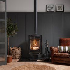 Cottage House Modern, Wood Stoves Ideas Living Rooms, Wood Burning Stoves Living Room, Log Burner Living Room, Cosy Cabin, Modern Wood Burning Stoves, Modern Stoves, Wood Stove Fireplace, Log Burner