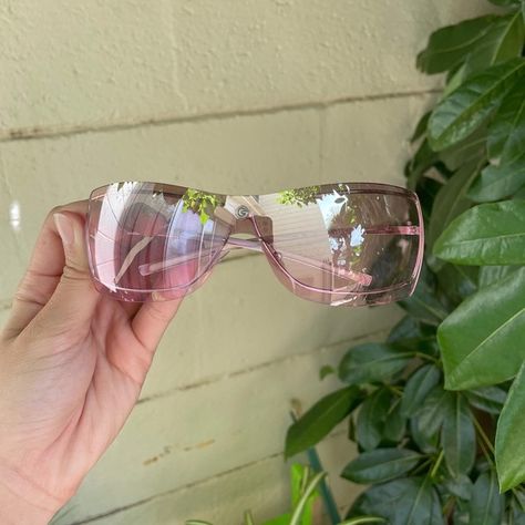 Gucci Glasses Gucci Glasses, Cat Eye Sunglasses, Square Sunglass, Gucci, Sunglasses, Pink, Closet