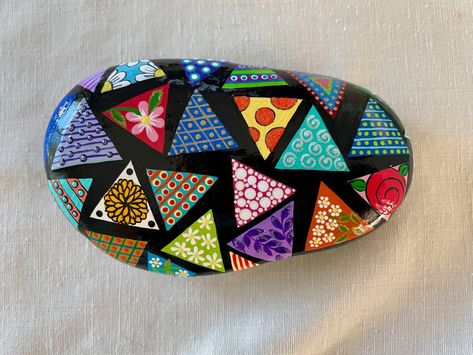 Diy Rock Art, New Bern, Round Rock, Using Acrylic Paint, Triangle Design, Hand Painted Rocks, Painted Rock, Rock Crafts, Bern