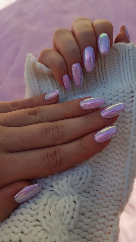 Unicorn Purple Nails, Purple Chrome Ombre Nails, Purple Nails With Chrome Powder, Lavender Unicorn Chrome Nails, Unicorn Pink Nails, Purple Unicorn Chrome Nails, Pink And Purple Chrome Nails, Pearlescent Purple Nails, Purple Irridescent Nails Almond