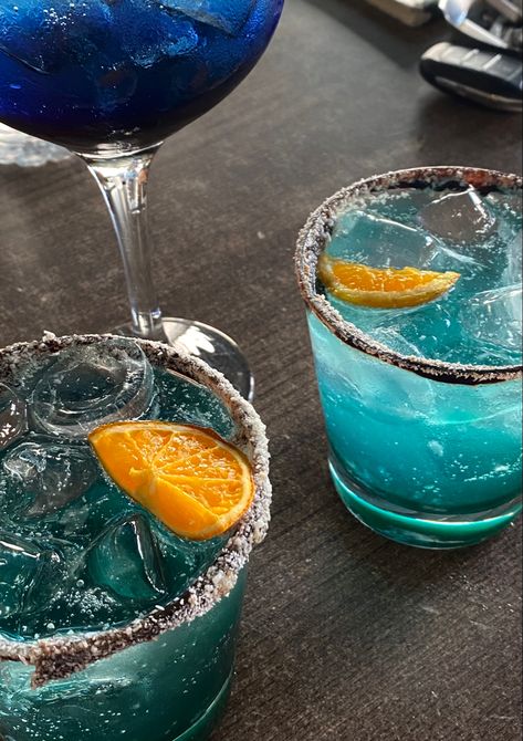 #cocktails #aesthetic Blue Cocktails Aesthetic, Blue Cocktail Aesthetic, Blue Drink Aesthetic, Mojito Aesthetic, Fishbowl Cocktail, Fishbowl Drink, Aesthetic Cocktails, Cocktails Aesthetic, Cocktail Aesthetic