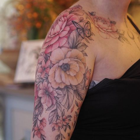 Floral And Lace Tattoo, Feminine Tattoos Sleeve Colorful, Flower Tattoos With Color, Feminine Floral Tattoo, Eye Tattoo Meaning, 2024 Tattoo, Peony Tattoo, Feminine Tattoo Sleeves, Tattoo Meanings