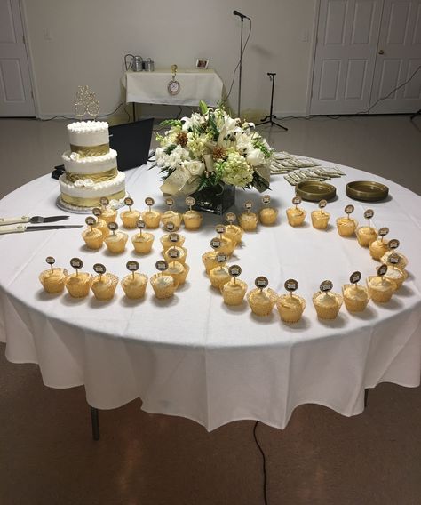 Anniversary Cake Table Ideas, 50th Anniversary Centerpieces Diy, 50th Anniversary Centerpieces, 70 Anniversary, Cake Table Ideas, Anniversary Centerpieces, 50th Wedding Anniversary Decorations, 50th Wedding Anniversary Cakes, 50th Anniversary Cakes