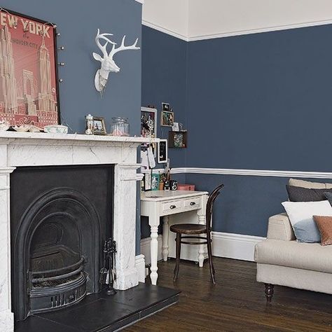 Traditional dark blue living room | Living room decorating | Ideal Home | housetohome.co.uk Dado Rail Living Room, Jade Paint, India Jane, Fireplace Modern, Dark Blue Living Room, Snug Room, Period Living, Room Fireplace, Blue Lounge