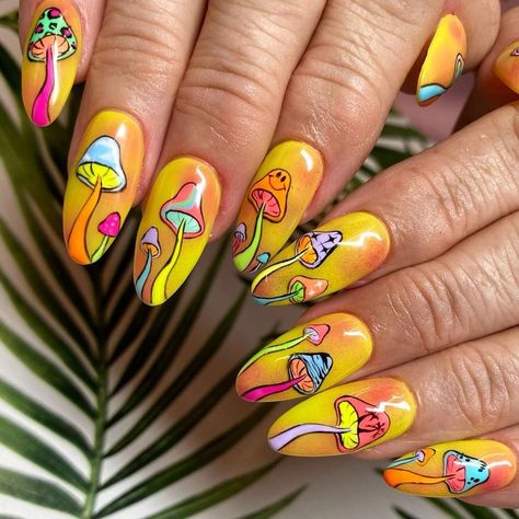 Mushroom Nail Art, Trippy Nails, Mushroom Nails, Trippy Mushroom, Yellow Nail, Witchy Nails, Hippie Nails, Grunge Nails, Crazy Nails