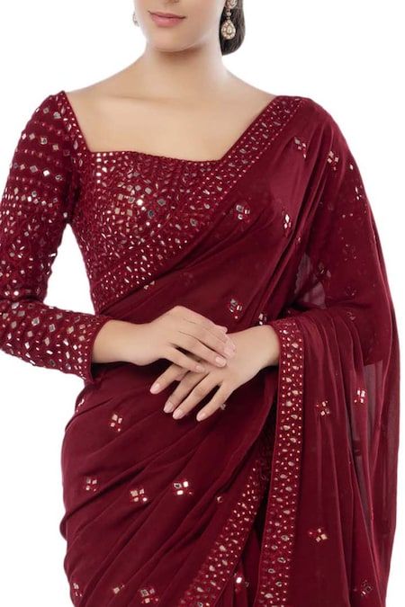 Embellished Saree Set Saree With Mirror Work, Embellished Saree, Square Bracelet, Ruffle Sarees, Saree Wearing, Saree Wearing Styles, Blouse Ideas, Ruffle Saree, Elegant Blouse Designs