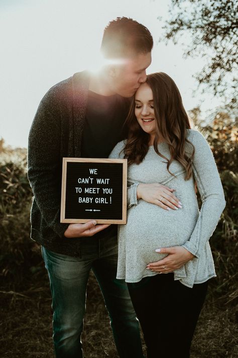 Photographer - Cally Peterson Letterboard pregnancy announcement maternity photo Letter Board Maternity Photoshoot, Letter Board Maternity Pictures, Maternity Pictures With Letter Board, Maternity Signs Photo Ideas, Maternity Photo Letter Board Ideas, Letterboard Maternity Pictures, Pre Delivery Photoshoot, Maternity Photo Props Ideas, Outdoor Maternity Photos Props