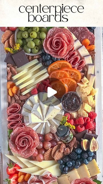 Charcuterie Board Long Tray, Charcuterie Table Runner, Long Narrow Charcuterie Board Ideas, Space Charcuterie Board, How To Arrange A Charcuterie Board, Chacutery Boards Diy, Rectangular Charcuterie Board, Charcuterie Board Long, Square Charcuterie Board