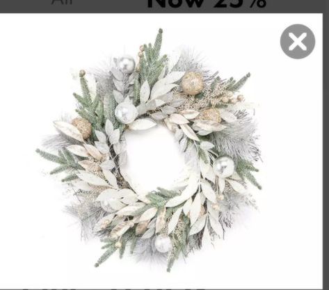 Pine Leaf, Leaf Ornament, Christmas Front Doors, Christmas Mantel Decorations, Christmas Decorations For The Home, Winter Wonder, Christmas Mantels, Glitz And Glam, Beautiful Wreath