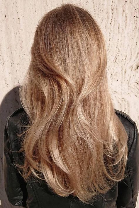 Amber Slate Honey Blonde All Over Color, Cool Tone Strawberry Blonde Hair, Opal Blonde Hair, Cool Toned Strawberry Blonde Hair, Blonde For Warm Skin Tone, Blonde Hair For Warm Skin Tones, Blonde Warm Tones, Chestnut Blonde Hair, Amber Blonde Hair