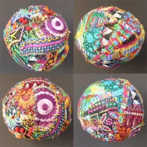 goodness gracious, great balls of scrap ! – McAnaraks Embroidered Felt Balls, Scrappy Fabric Balls, Fabric Balls How To Make, Singlade Balls, Rag Balls, Making Scarves, Fabric Balls, Kaffe Fassett Fabric, Scrap Fabric Crafts