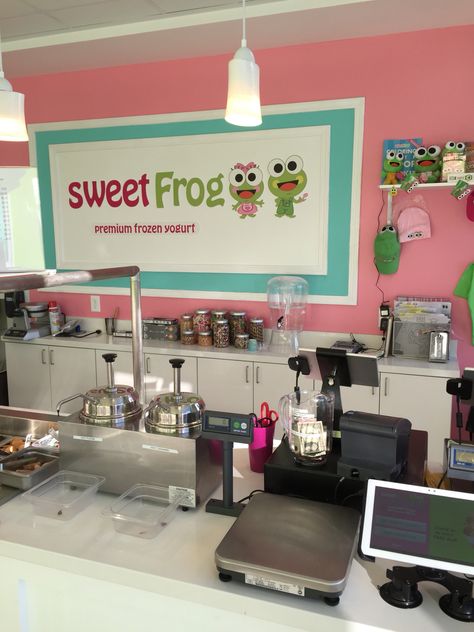 Sweetfrog, Camarillo, CA Sweet Frog Frozen Yogurt Aesthetic, Frozen Yogurt Aesthetic, Sweet Frog Frozen Yogurt, Sweet Frog, Frozen Yogurt Shop, Yogurt Shop, Summer 24, Frozen Yogurt, Sweet Tooth