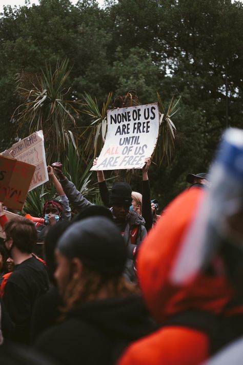 Peaceful Protest Aesthetic, General Strike, Feminism Protest Signs, 70s Peace Protests, Feminist Protest Signs, Silent Scream, Protest Signs, Black Lives Matter Protest, Power To The People