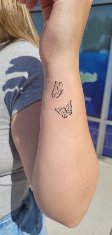 Butter Flying Tattoo, Butterfly Flying Tattoo, Butterflys Flying, Butter Flying, Butterfly Flying, Flying Tattoo, Butterflies Flying, Deathly Hallows Tattoo, Butterfly Tattoo