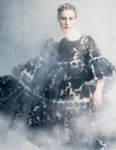 Julia Nobis in Alexander McQueen by Iango Henzi + Luigi Murenu for Vogue Japan September 2014 Japan September, Winter Campaign, Women Portraits, Nadja Auermann, Stephanie Seymour, Giovanna Battaglia, Jeanne Lanvin, Tim Walker, Anna Dello Russo