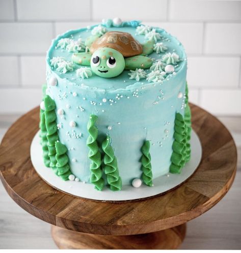 Sea Turtle Cake, Childrens Party Food, Ocean Birthday Cakes, Turtle Birthday Cake, Turtle Cake, 6 Cake, Turtle Birthday, Caking It Up, Cute Birthday Cakes