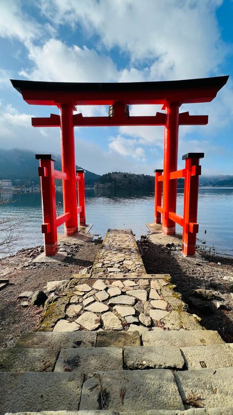 Torii of Peace , Hakone Shrine The post Torii of Peace , Hakone Shrine appeared first on Alo Japan. Tokyo Shrine, Hakone Shrine, Kabukicho, 7 Wonders, Hakone, Japan Trip, Japan Photo, Story Ideas, Japan Travel