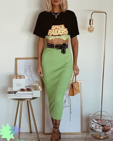 Pastel Outfit, Knit Midi Skirt, Empire Style, Top Summer, Knit Midi, Green Skirt, Edgy Outfits, Fashion Mode, Mode Inspiration