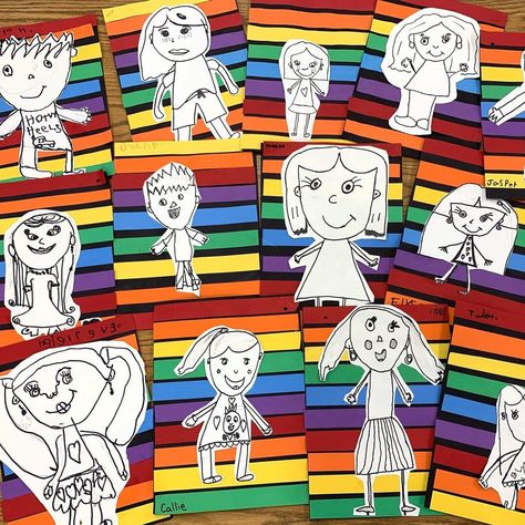 Self Portraits Grade 1, Self Portrait Art Projects For Preschool, Grade 1 Art September, First Grade Portraits, Rainbow Self Portraits, Grade 1 Self Portrait Art, Self Portrait 1st Grade, Beginning Of The Year Art Lesson, Back To School Art First Grade