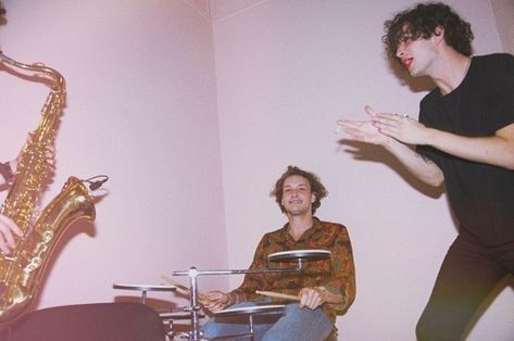 1975 Band, Matty 1975, Matthew Healy, Heart Aesthetic, George Daniel, Matt Healy, Saxophones, Matty Healy, Green Room