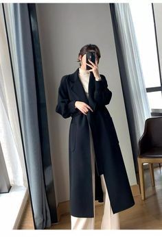 Black Trench Coat Outfit Korean, Black Long Coat Outfit Women, Korean Long Coat Outfit, Black Overcoat Outfit Women, Coat Outfit Korean, Long Coats For Women Classy, Long Coat Korean Style, Black Trench Coat Outfit, Overcoat For Women