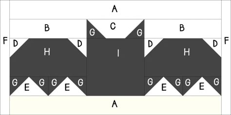 Spooky Parade: Halloween Bats Quilt Block Tutorial Bat Quilt Block, Bat Quilt, Halloween Blocks, Halloween Quilt Patterns, Fall Quilt Patterns, Halloween Quilt, Halloween Sewing, Quilt Square Patterns, Quilt Block Patterns Free