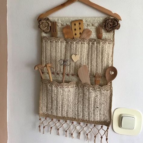 Crochet Door Organizer, Crochet Kitchen Organizer, Crochet Tool Organizer, Crochet Closet Organizer, Crochet Wall Pouch, Crochet Brush Holder, Crochet Storage Ideas Organizations, Crochet Wall Hanging Organizer, Crochet Bathroom Organizer