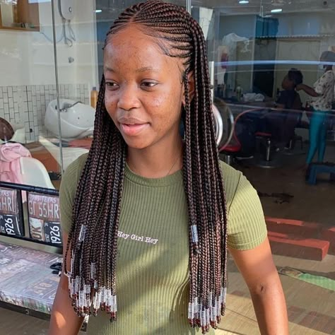 Sweet And Sour Hairstyle Braids, Sweet And Sour Hairstyle, Straight Up Hairstyles, Cornrows With Beads, Black Hair 90s, African Tops For Women, Women Cornrows, Hair 90s, Cornrows Braids For Black Women