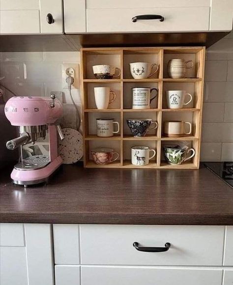 At Home Coffee Bar, Coffee Bar In Kitchen, Coffee Bar Ideas Kitchen Counter, At Home Coffee, Coffee Mug Display, Coffee Bar Station, Coffee Bar Design, Coffee Decor Kitchen, Coffee Bar Decor