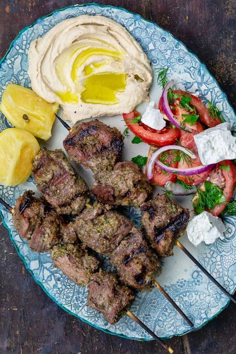 Kafta Kabob Recipe, Beef Kafta, Pita Sandwich, Lamb Kabobs, Beef Kebabs, Grilling Ideas, Grilling Kabobs, Kebabs On The Grill, Kabob Recipes