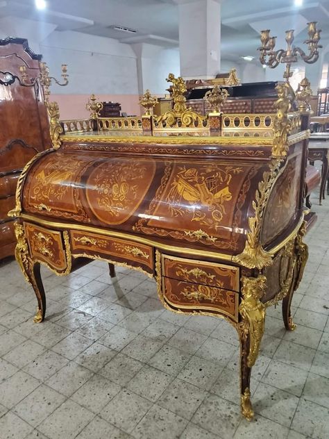 Luxury baroque secretary brown marquetry / gold Handmade baroque desk Baroque office furniture Noble & Magnificent - Etsy Polska Victorian Office, Fine Antique Furniture, Baroque Furniture, Inlaid Wood, Dream Furniture, Cozy Room Decor, Room Design Bedroom, Dream Room Inspiration, French Furniture