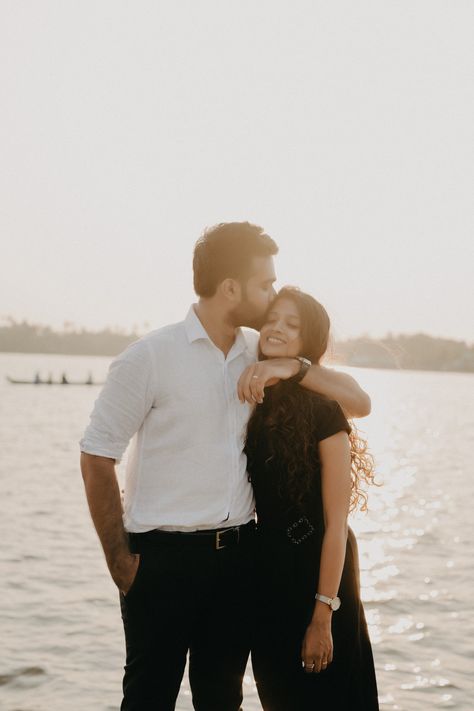 #savethedate #postwedding #couple #photoideas #couplephotos #romance #love Couple Poses Western, Western Couples, Pre Wedding Photoshoot Props, Western Photoshoot, Couples Resorts, Photoshoot Outdoor, Wedding Photoshoot Props, Pre Wedding Photoshoot Outdoor, Couple Pic