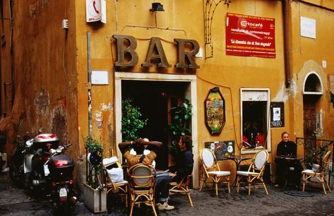 Italian Wine Bar, Cafe Bar Interior, Tuscan Architecture, Italian Bar, Italian Espresso, Old Bar, Italian Vacation, Espresso Bar, Tapas Bar