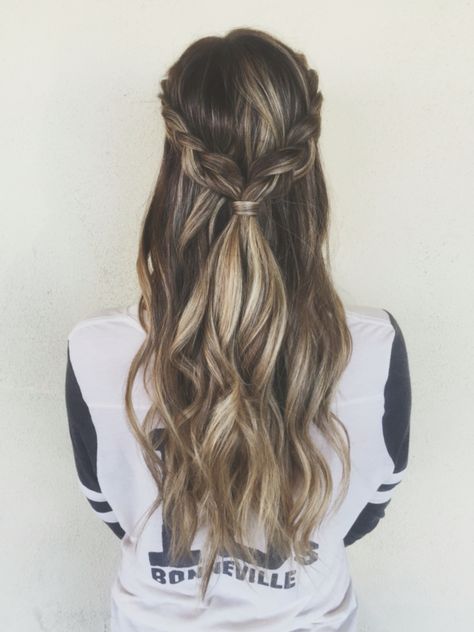 Braids Into A Half Up Half Down, Braided Wedding Half Up Half Down, Chunky Braid Half Up Half Down, Half Up Half Down Platted Hair, Cute Half Up Half Down Hairstyles Cheer, Loose Crown Braid, Half Up Braid Crown, Braid Around Head Crowns, Half Up Half Down Hair Plait