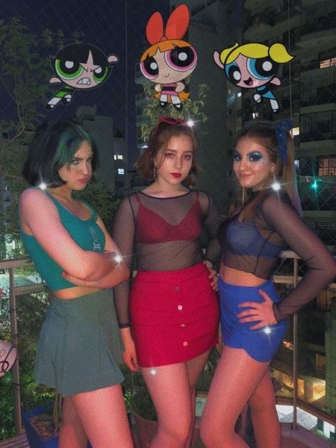 Tattoo Trio, Halloween Costume Trio, Halloween Costumes Trio, Trio Pics, Trio Poses, Trio Friends, Last Minute Kostüm, Powerpuff Girls Costume, Carnaval Outfit