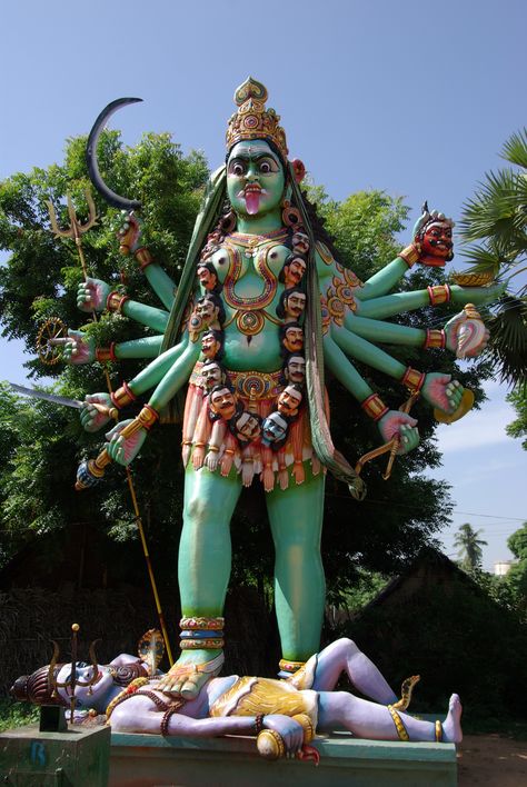 Kali Maa Maa Kali Images, Kali Statue, Kali Hindu, Kali Mata, Durga Images, Shakti Goddess, Kali Goddess, Lord Shiva Family, Lord Shiva Hd Images