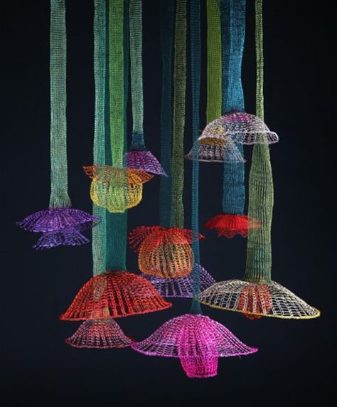 Arline Fisch, The Hanging Garden of California, 2010–2012, installation, coated copper wire, 15.2 to 58.4 cm in diameter, photo: Will Gullette Vision Art, Creation Art, Art Exhibits, Wire Crochet, Art Walk, Contemporary Quilts, Hanging Garden, Wire Sculpture, The Ceiling