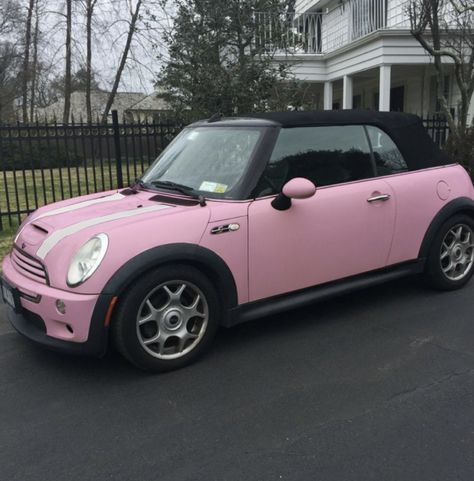 Pink Mini Cooper Convertible, Pink Mini Cooper, Light Pink Car, Mini Cooper Aesthetic, Cute Small Cars, Pink Mini Coopers, Best Cars For Women, Mini Cooper Accessories, Mini Cooper Custom