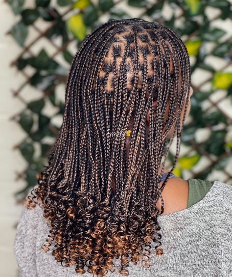 Shoulder Length Box Braids, Short Box Braids Hairstyles, Short Box Braids, African Hair Braiding Styles, Box Braids Hairstyles For Black Women, Braided Cornrow Hairstyles, Braids Hairstyles Pictures, Cute Box Braids Hairstyles, Short Braids