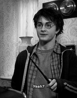 A social media fic for Harry. That's it. Also ik my title is ve… #fanfiction #Fanfiction #amreading #books #wattpad Hogwarts Gif, Social Media Au, Harry Potter Iphone, Daniel Radcliffe Harry Potter, Harry Potter Cosplay, Images Harry Potter, Harry Potter Gif, Harry James, Harry James Potter