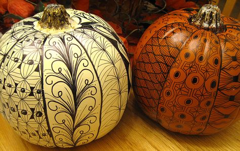 Zentangled pumpkins Halloween Zentangle, Rainbow Elephant, Pumpkins Diy, Halloween Brooms, Decorative Pumpkins, Pumpkin Designs, Zen Tangle, Puff Paint, Paint Chip