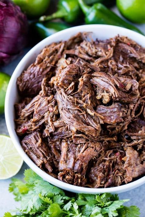 This easy recipe for Mexican Beef Barbacoa is full of authentic flavor and can be easily made in the oven, slow cooker, or an Instant Pot! Authentic Barbacoa Recipe, Mexican Barbacoa Recipe, Beef Barbacoa, Barbacoa Recipe, Ground Beef Pasta, Mexican Beef, Barbacoa Beef, Slow Cooker Recipes Beef, Beef Cheeks