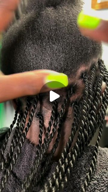 Top African Hairstyles on Instagram: "How to Rope twist on Natural hair 🔥🔥
@exclusive_braidz
#ropetwist
.
.
Hairstylist @exclusive_braidz" Rope Twist With Curly Ends, 2 Strand Twist Styles, Twist On Natural Hair, Natural Hair Twists, Twist Styles, Rope Twist, African Hairstyles, Twist Hairstyles, Hair Tutorial