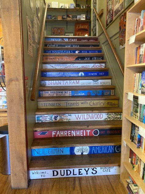 Book Store Cafe Floor Plan, Library Coffee Shop Interior Design Book Cafe, Book Store Decor, Small Bookstore Ideas, Used Bookstore Ideas, Witchy Bookstore, Library Cafe Design, Small Bookstore Aesthetic, Cafe Bookstore Aesthetic