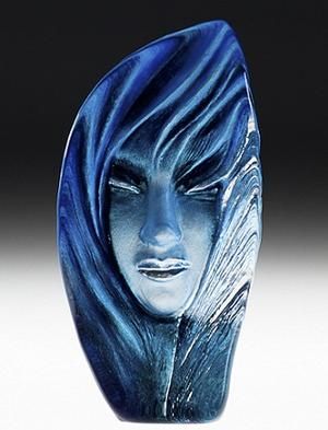 Mats Jonasson Noviata Blue Mask Crystal Sculpture, Blue Mask, Glass Artwork, Uk Gifts, Contemporary Glass, Crystal Art, Glass Art Sculpture, Museum Collection, Museum Of Fine Arts