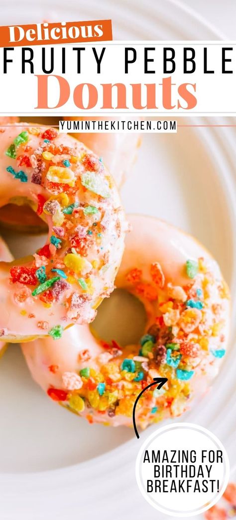 OMG so good! 😍 These homemade cereal donuts are made with fruity pebbles. They're a fun birthday breakfast idea. Grab the fruity pebble donut recipe and whip up the glazed cake donuts! Vegetarian Potluck Recipes, Cereal Donuts, Sweet Snack Ideas, Crock Pot Breakfast, Casserole Recipes Healthy, Easy Brunch Ideas, Glazed Cake, Fruity Pebbles Cereal, Fruity Pebble