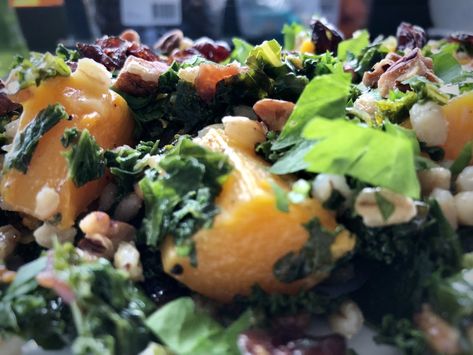 Maple Roasted Butternut Squash, Pearl Barley and Kale Salad – ARCISFOODBLOG Salads For Lunch, Lunch At Work, Garlicky Kale, Sweet Potato Gratin, Butternut Squash Chili, Barley Salad, Soba Noodles Salad, Sandwich Sides, Pearl Barley