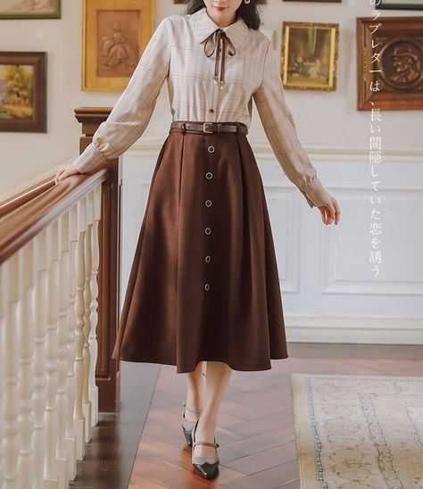 Modern Victorian Outfits Aesthetic, 1800s Outfit Women, Victorian Outfits Women, Vintage Womens Fashion, Girly Academia, Vintage Classy Outfits, Diy Fashion Videos, 1800s Clothing, 1800s Fashion