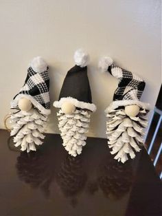 Fan Globe Crafts, Pinecone Ornaments Diy How To Make, Pine Cone Crafts Knomes, Balsam Wood Projects, Popular Christmas Ornaments For 2023, Western Christmas Crafts Diy, Hemp Cord Crafts Ideas, Christmas Wood Crafts To Sell Clogs & Mules, Shucutery Board Ideas