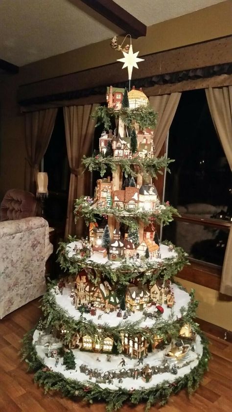 Christmas Tree Village Stand, Village Stand, Lemax Halloween, Christmas Tree Village Display, Diy Christmas Village Displays, Village Tree, Halloween Village Display, Tree Village, Christmas Tree Village